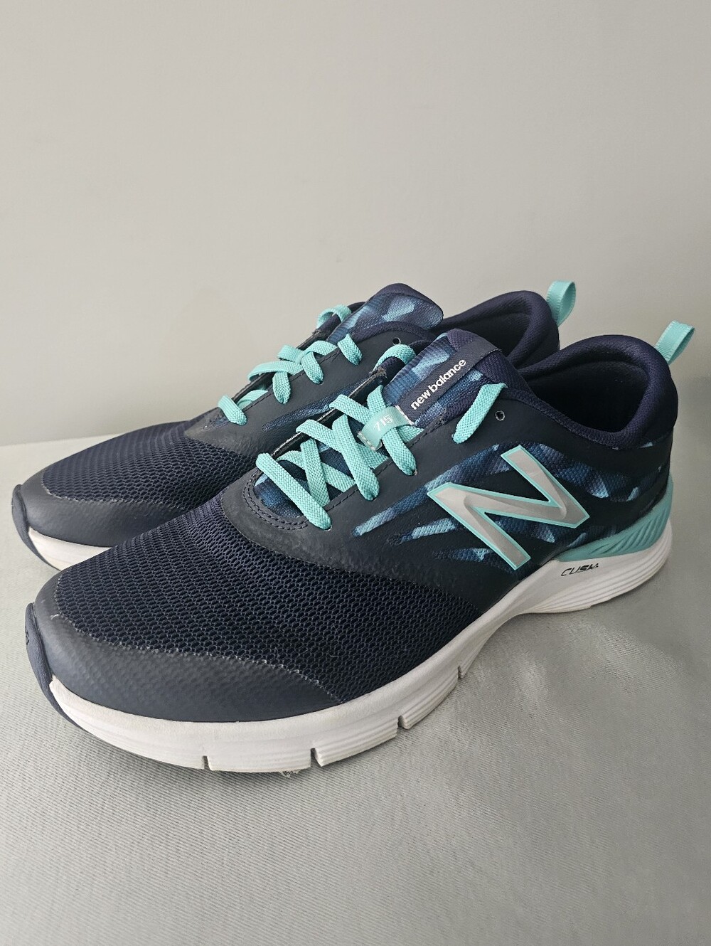 NEW BALANCE 715 Cush Cross Training Womens Sneakers